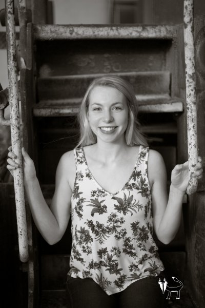 black and white senior pictures new ulm mn